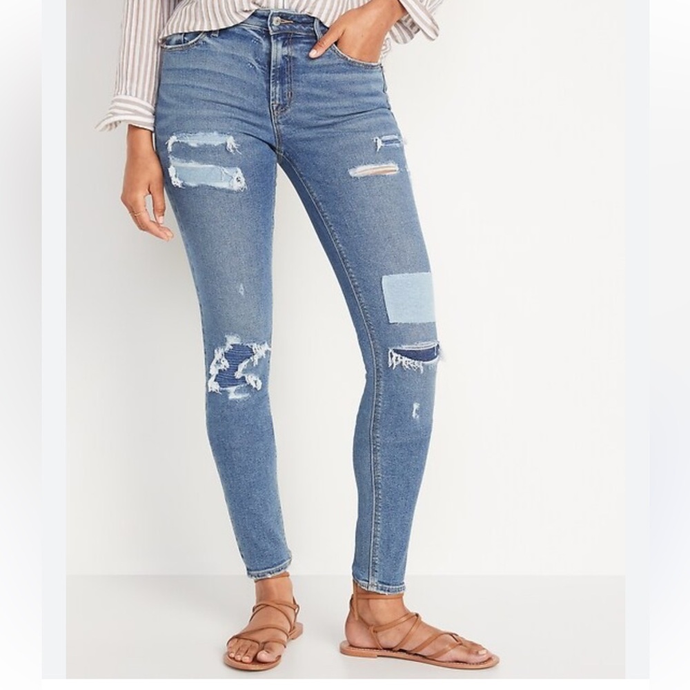 Distressed Blue Women's Skinny Jeans